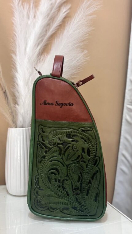 df5e78e9 aa0c 47dd b09a 1a3b742934fc