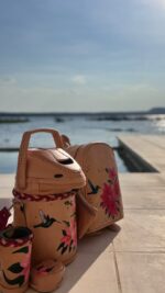 e2b22eb2 bda9 4c76 812d f4ad1bf70c86